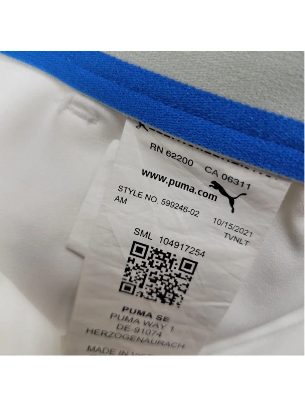 PUMA Way 1 Men's White Golf Flat Front Shirt Gripper Shorts Size 36 Inseam10